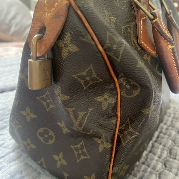Louis Vuitton Speedy 25 - Picture 8 of 11